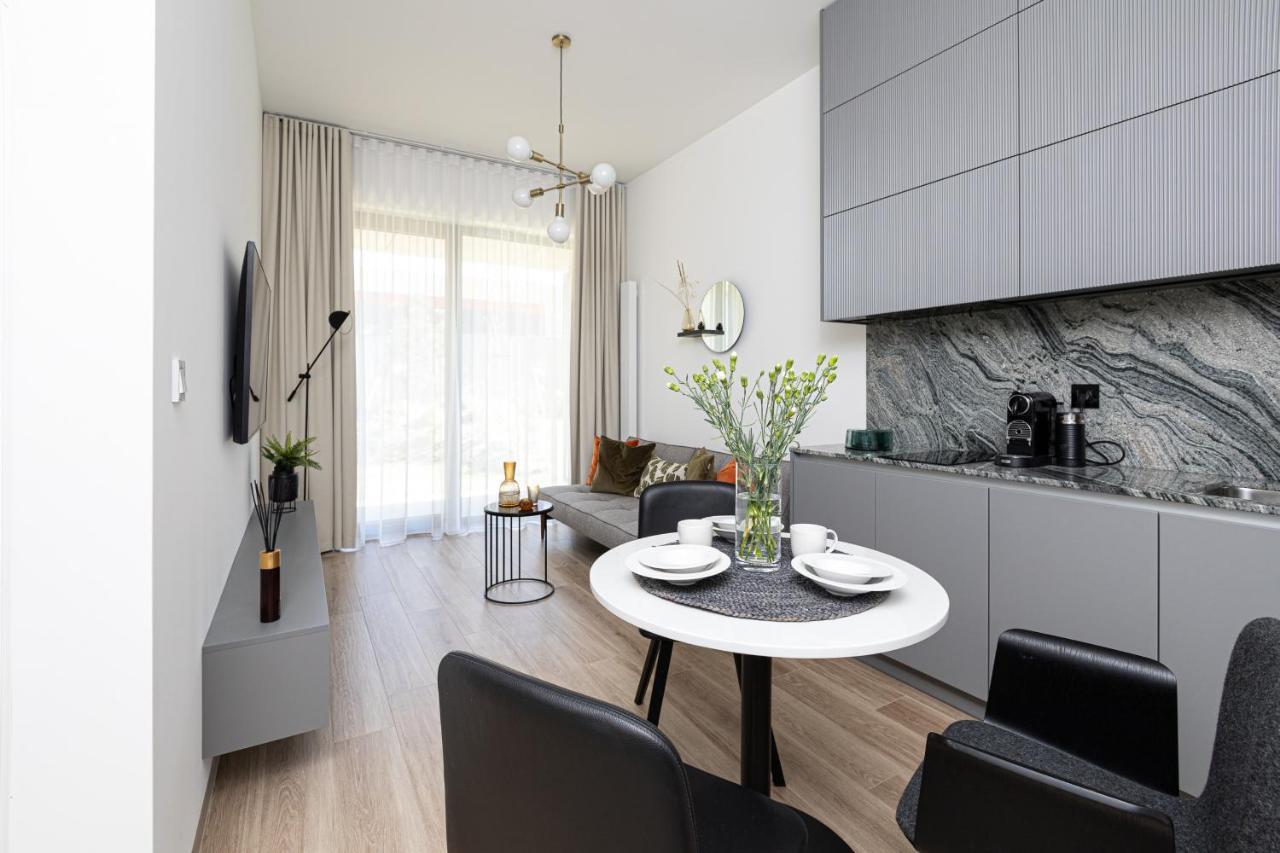Apartment 2homerent Shellter 117m *